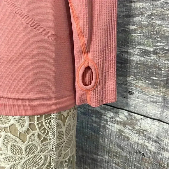 Lululemon Swiftly Long Sleeve - Picture 3 of 6